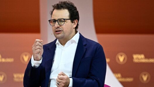 Anthropic CEO Admits We Have No Idea How AI Works — Explained 15 Anthropic CEO admits we have no idea how AI